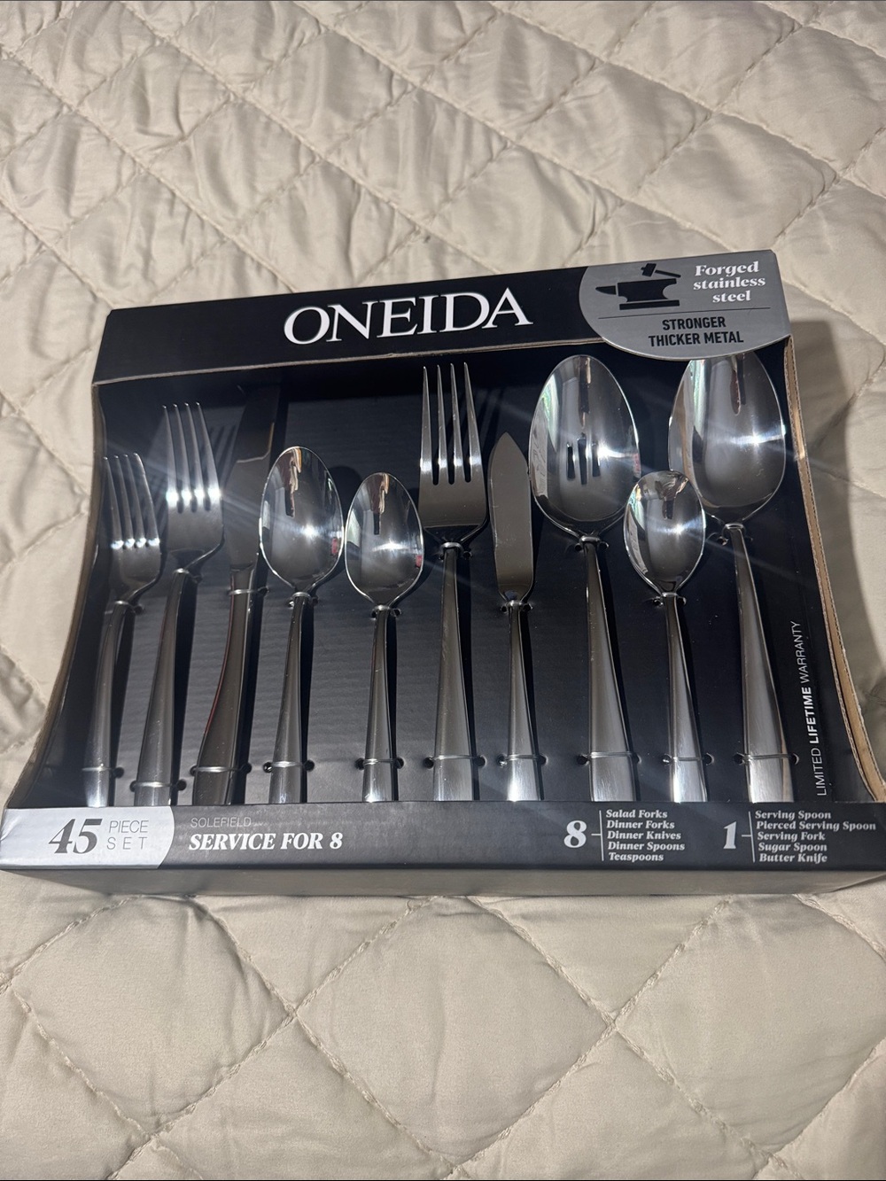 Oneida Silver Stainless Steel Flatware Set - Polished Silver Finish